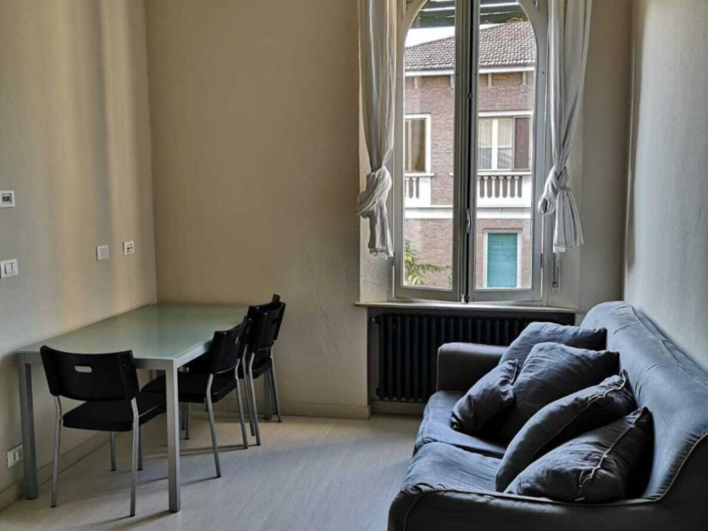 appartamento in affitto a Reggio nell'Emilia in zona Città Storica