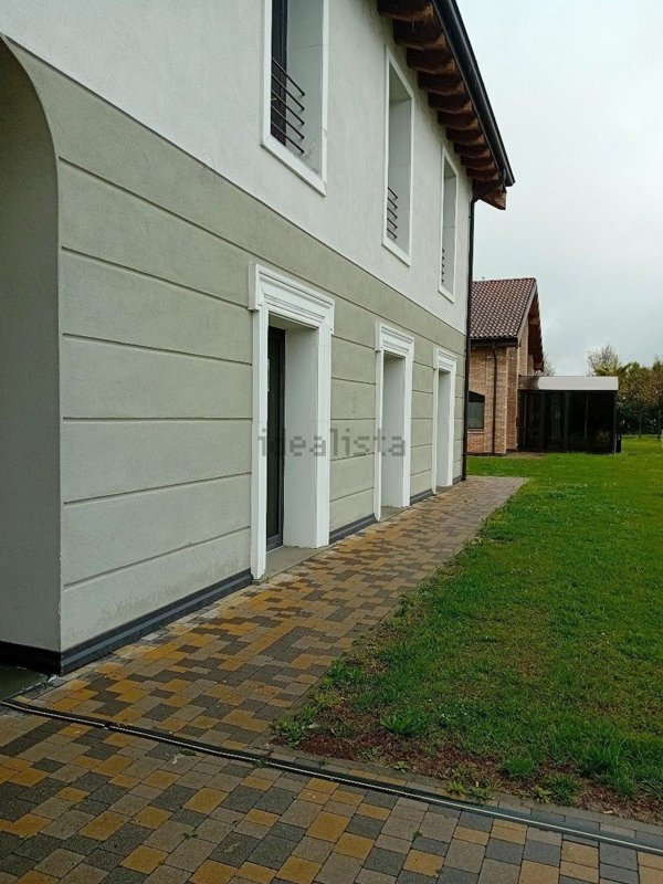 casa indipendente in affitto a Reggio nell'Emilia in zona Cella