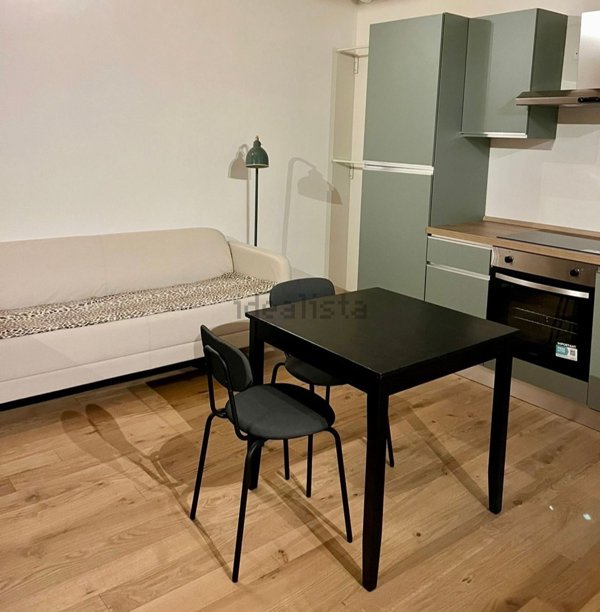 appartamento in affitto a Reggio nell'Emilia in zona Città Storica