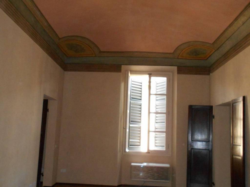 ufficio in affitto a Reggio nell'Emilia in zona Città Storica