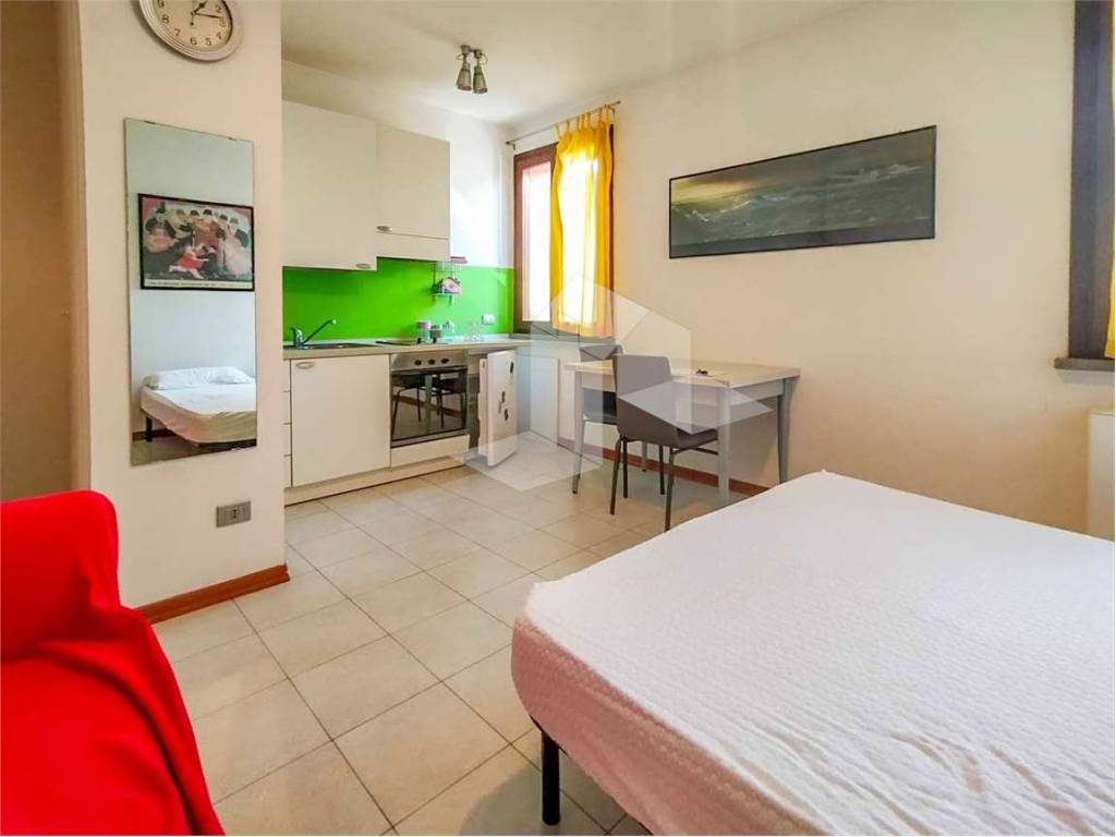 appartamento in affitto a Reggio nell'Emilia in zona San Prospero Strinati