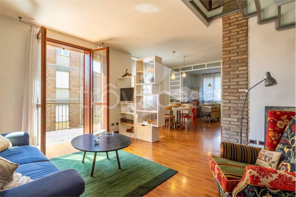 appartamento in affitto a Reggio nell'Emilia in zona Santa Croce