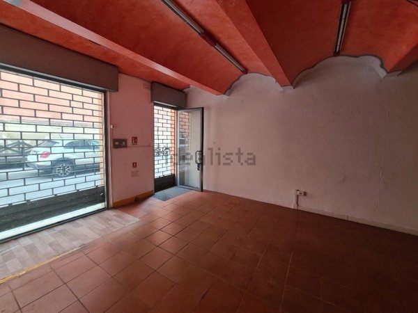 negozio in affitto a Reggio nell'Emilia in zona Città Storica