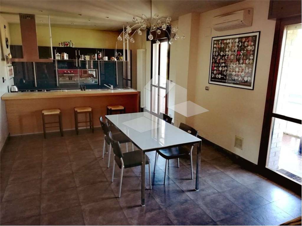 appartamento in affitto a Reggio nell'Emilia in zona Rivalta