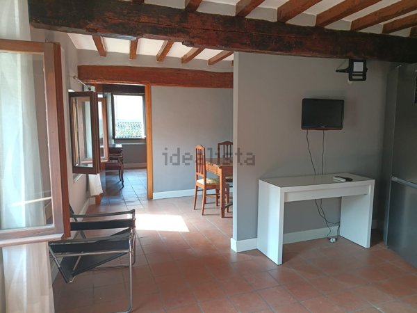 appartamento in affitto a Reggio nell'Emilia in zona San Prospero Strinati