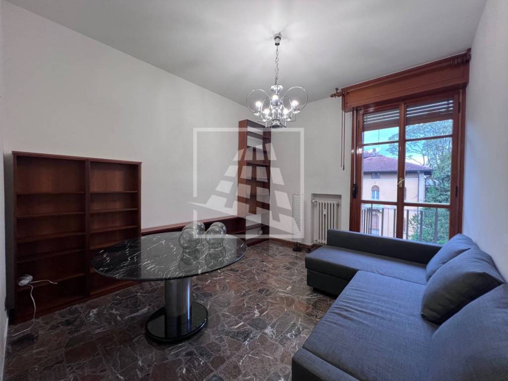 appartamento in affitto a Reggio nell'Emilia in zona Città Storica