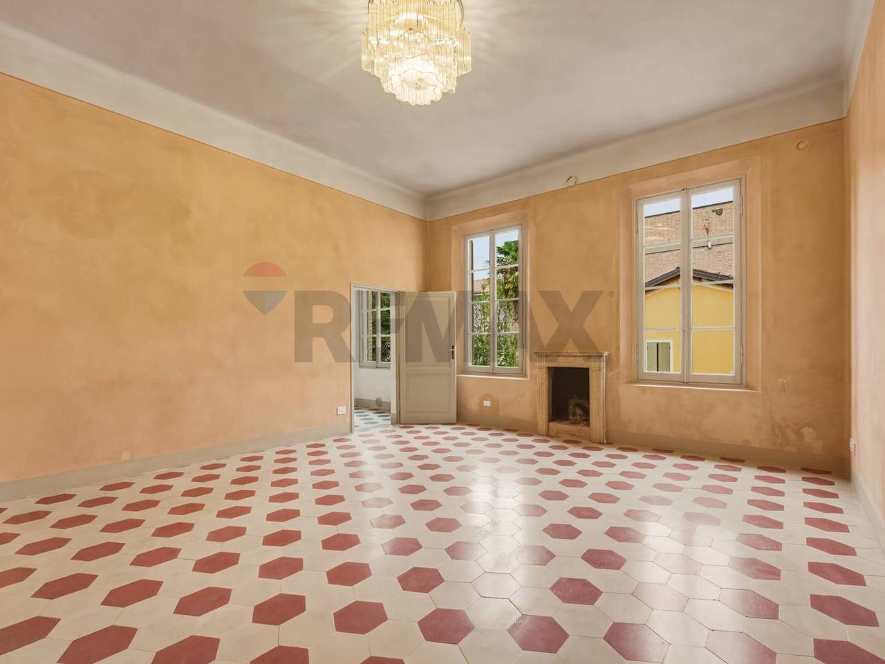 appartamento in affitto a Reggio nell'Emilia in zona Città Storica