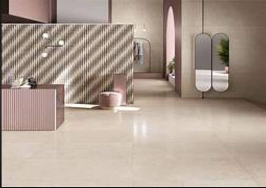 negozio in affitto a Reggio nell'Emilia in zona Città Storica