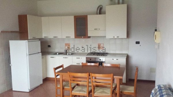 appartamento in affitto a Reggio nell'Emilia in zona Compagnoni / Migliolungo