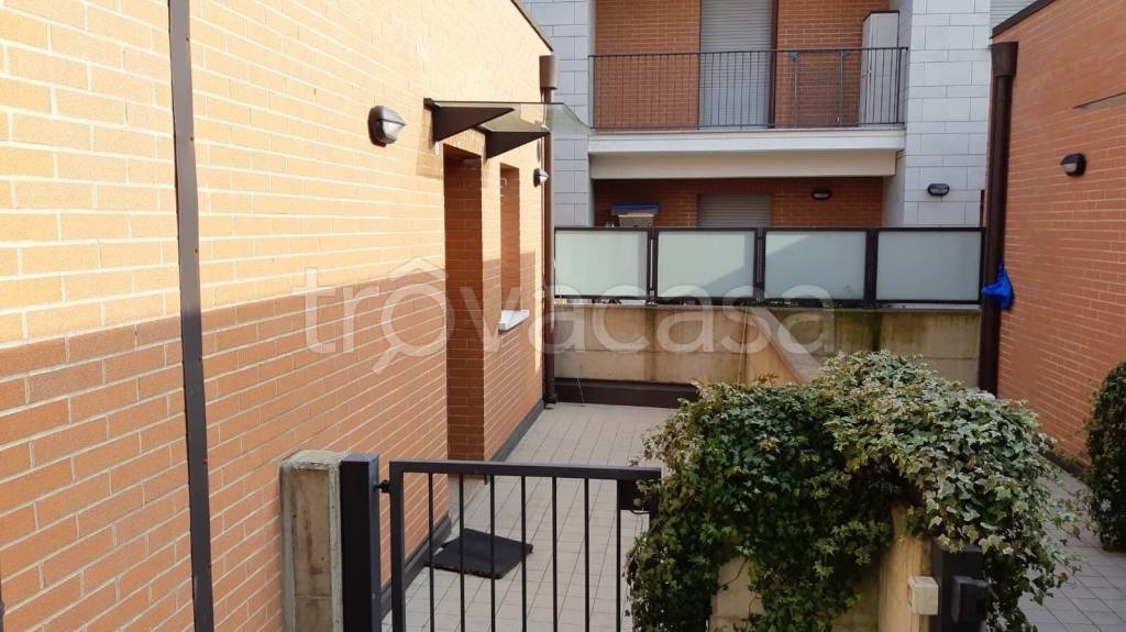 appartamento in affitto a Reggio nell'Emilia in zona Santa Croce