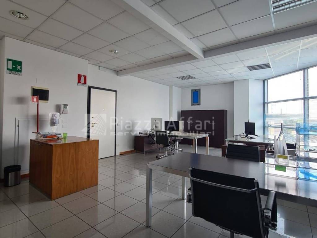 ufficio in affitto a Reggio nell'Emilia