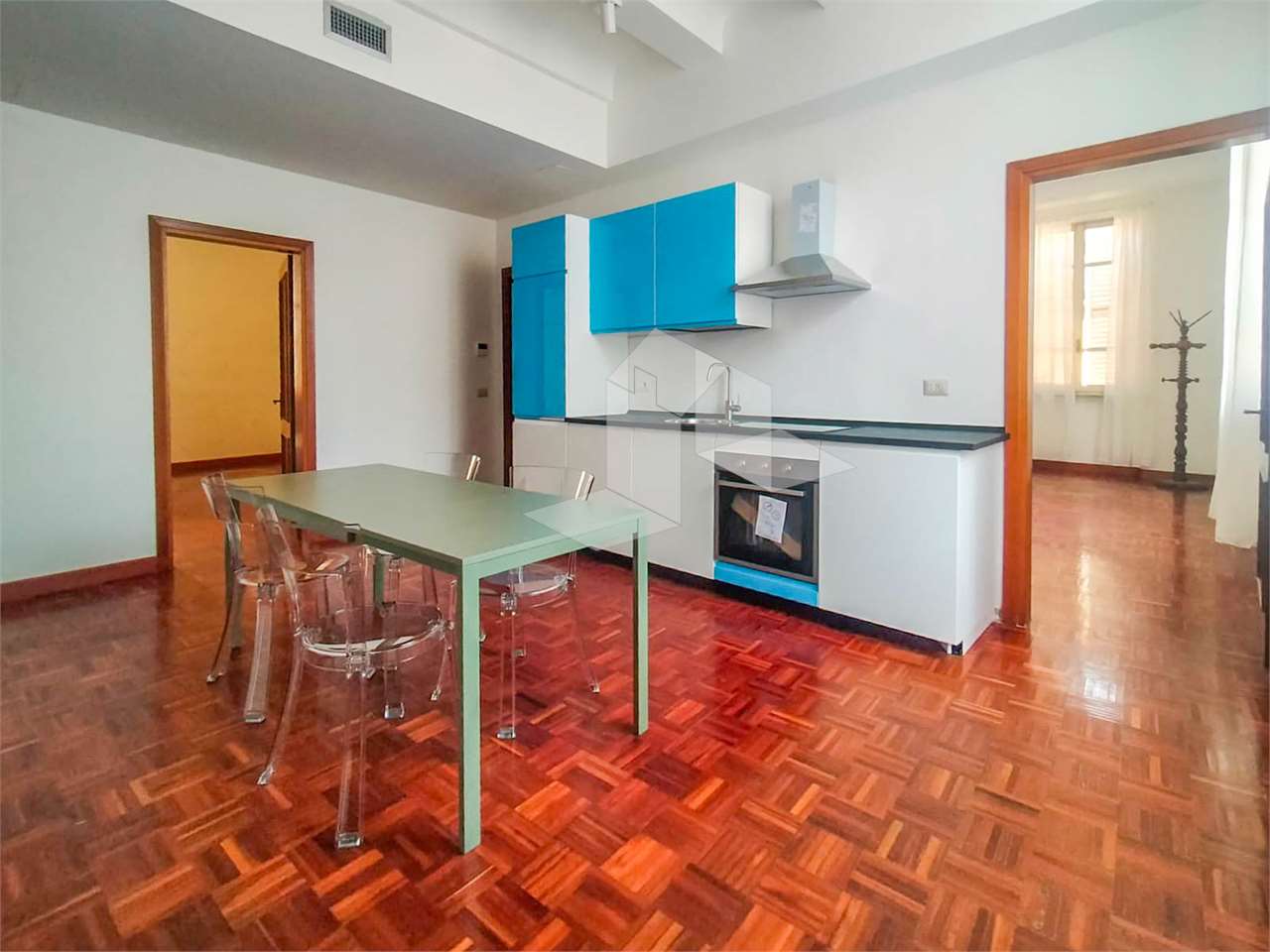 appartamento in affitto a Reggio nell'Emilia in zona Città Storica