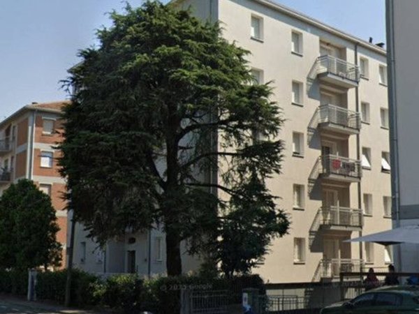 appartamento in affitto a Reggio nell'Emilia in zona Città Storica