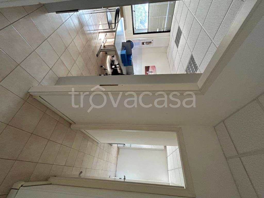 ufficio in affitto a Reggio nell'Emilia in zona Mancasale