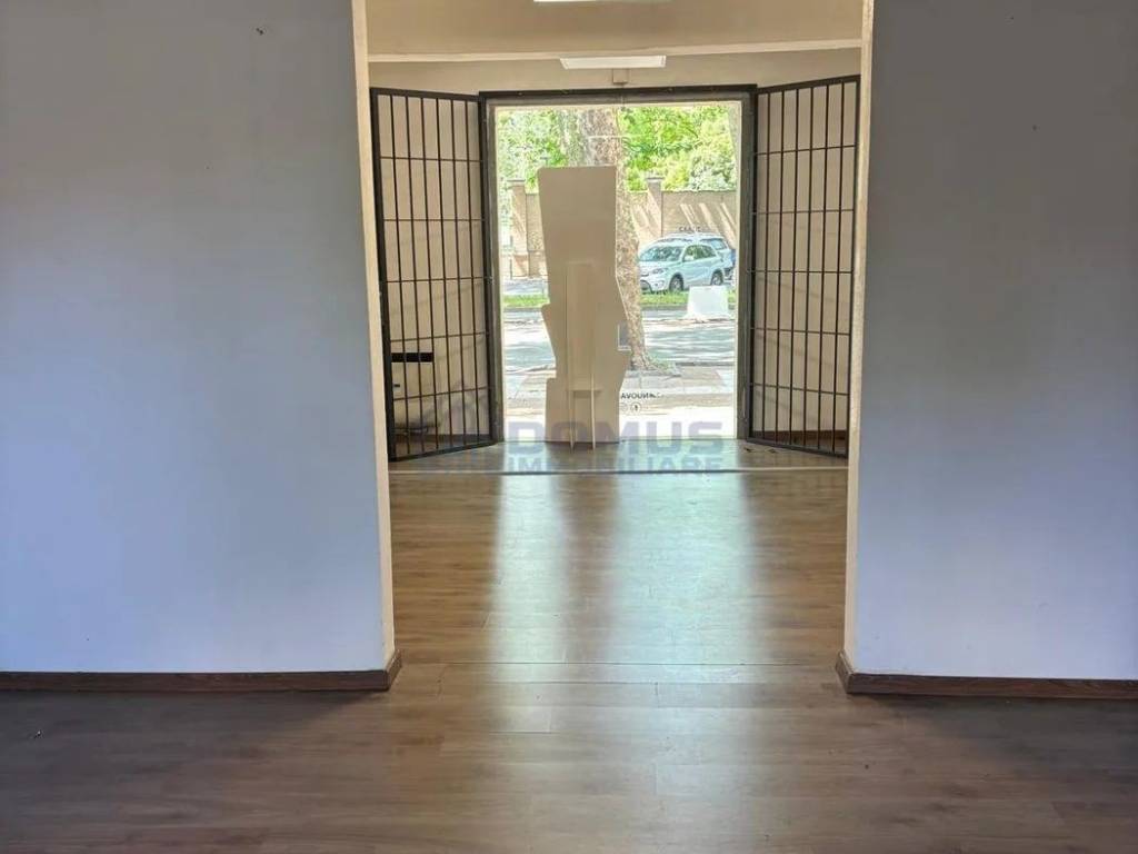 negozio in affitto a Reggio nell'Emilia