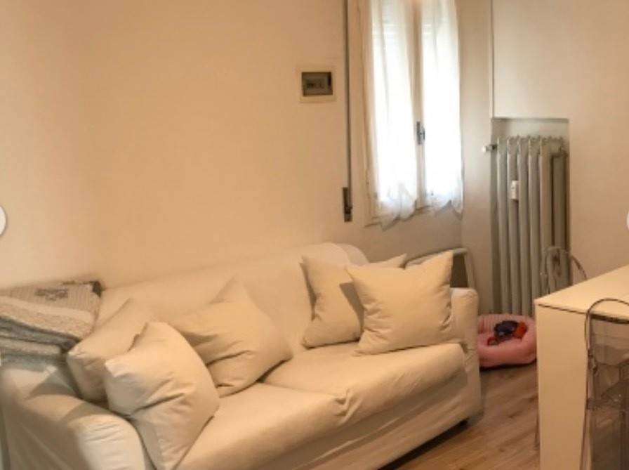 appartamento in affitto a Reggio nell'Emilia in zona Città Storica