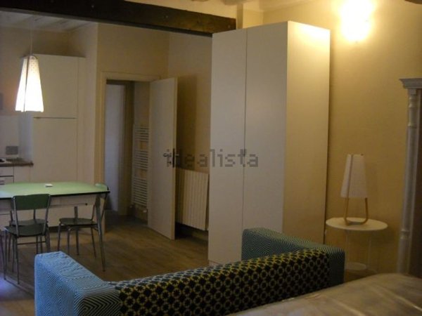 appartamento in affitto a Reggio nell'Emilia in zona Città Storica