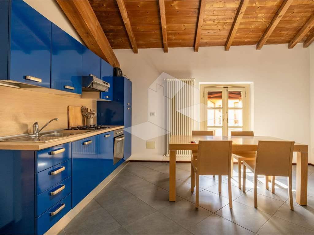 appartamento in affitto a Reggio nell'Emilia in zona Città Storica