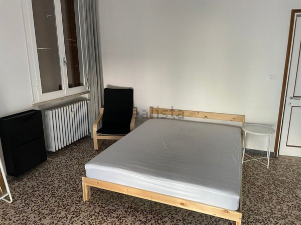 appartamento in affitto a Reggio nell'Emilia in zona Città Storica