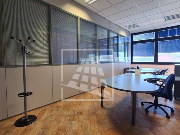 ufficio in affitto a Reggio nell'Emilia in zona Pieve Modolena