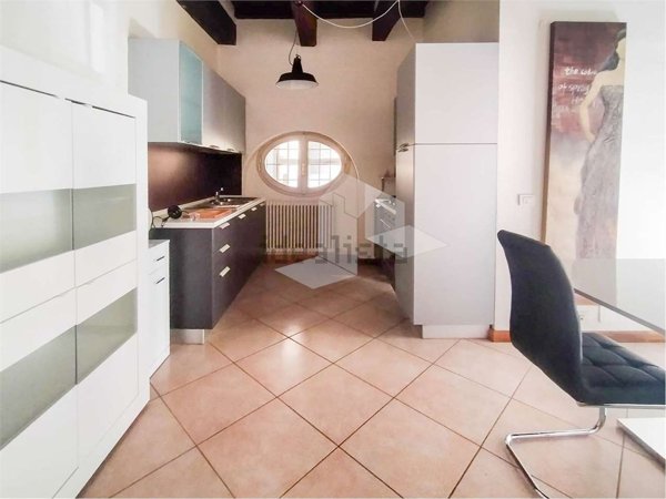 appartamento in affitto a Reggio nell'Emilia in zona Città Storica