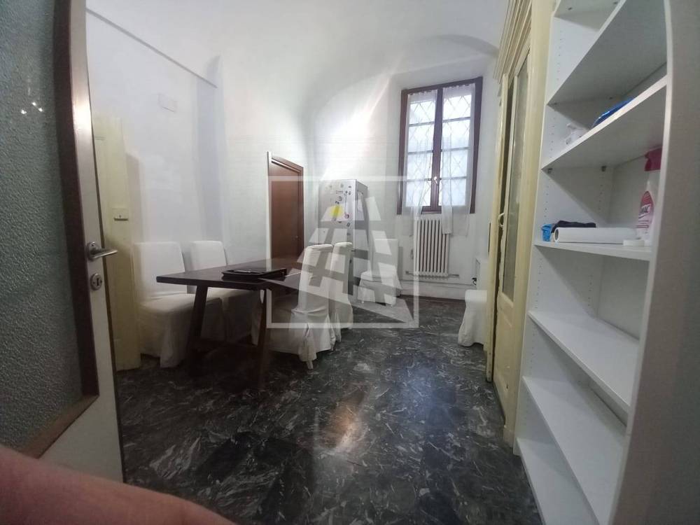 ufficio in affitto a Reggio nell'Emilia in zona Città Storica