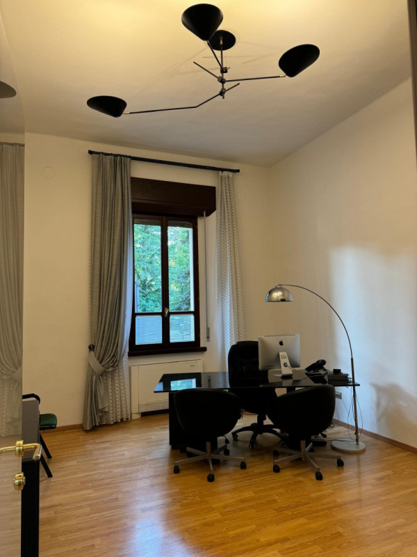 ufficio in affitto a Reggio nell'Emilia in zona Città Storica