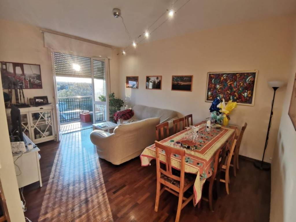 appartamento a Reggio nell'Emilia in zona San Pellegrino / Villa Canali