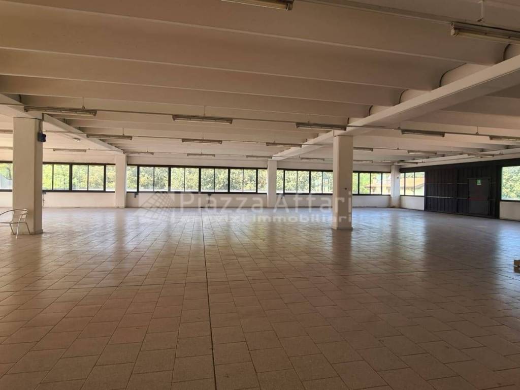 ufficio in affitto a Reggio nell'Emilia in zona Tondo