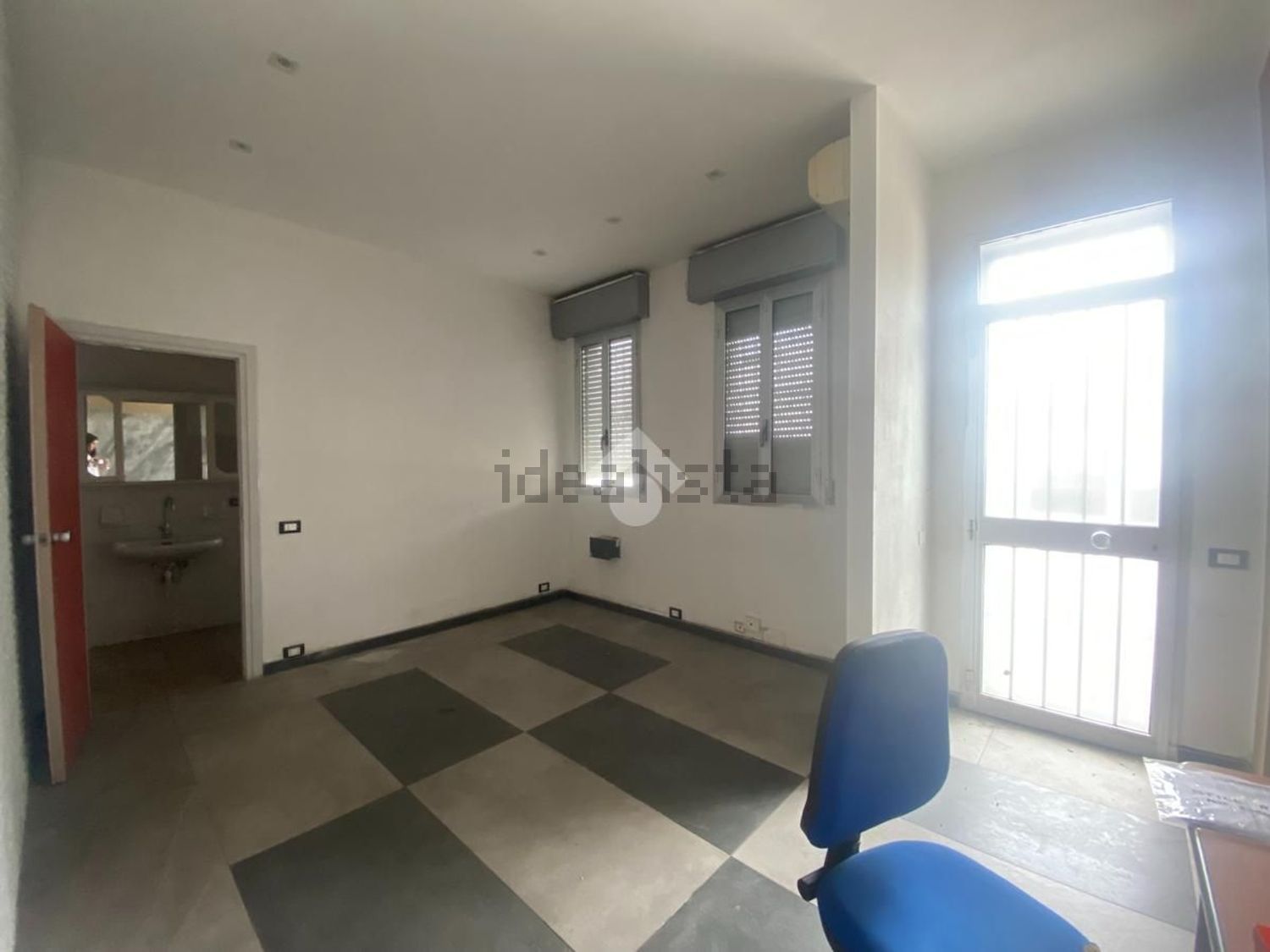 ufficio in affitto a Reggio nell'Emilia in zona Mancasale