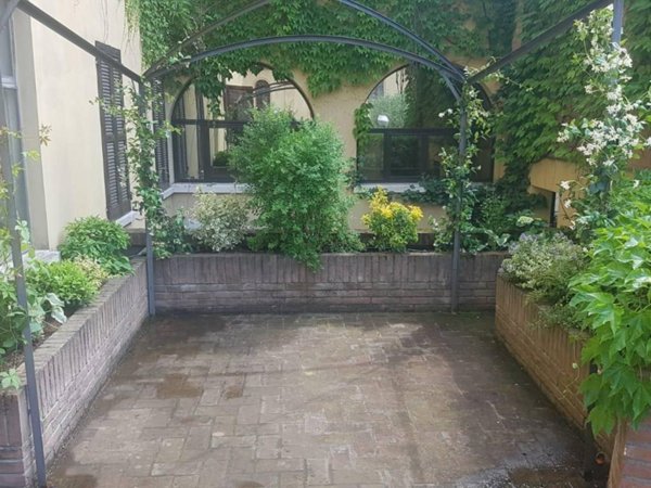 appartamento in affitto a Reggio nell'Emilia in zona Città Storica