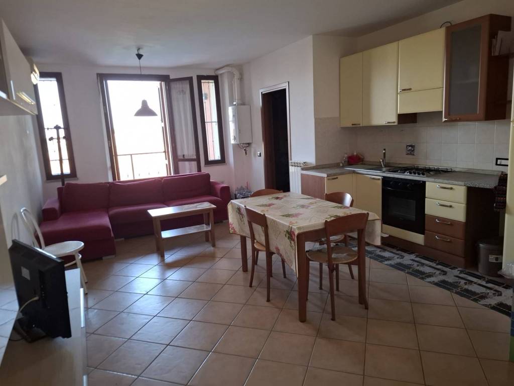 appartamento in affitto a Reggio nell'Emilia in zona Masone