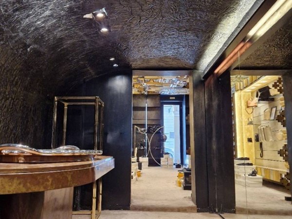 negozio in affitto a Reggio nell'Emilia in zona Città Storica