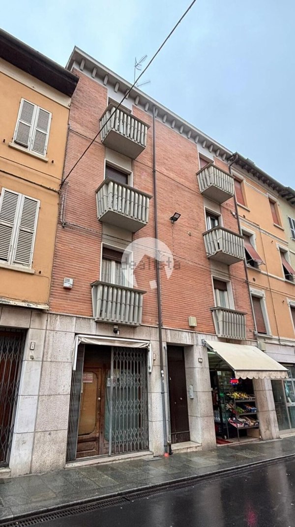 appartamento in affitto a Reggio nell'Emilia in zona Città Storica