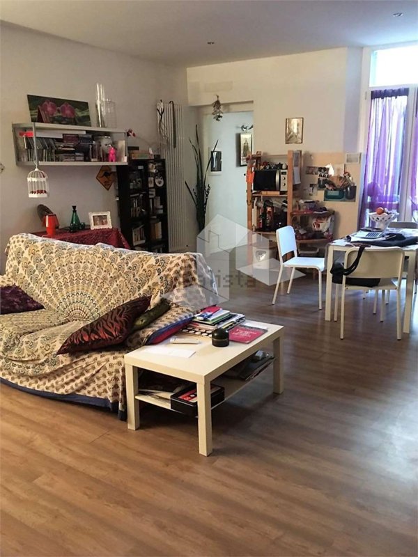 appartamento in affitto a Reggio nell'Emilia in zona Città Storica