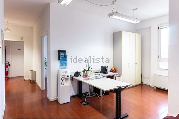 ufficio in affitto a Reggio nell'Emilia in zona Mancasale