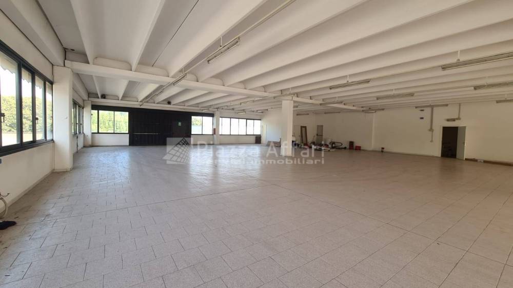 ufficio in affitto a Reggio nell'Emilia in zona Tondo