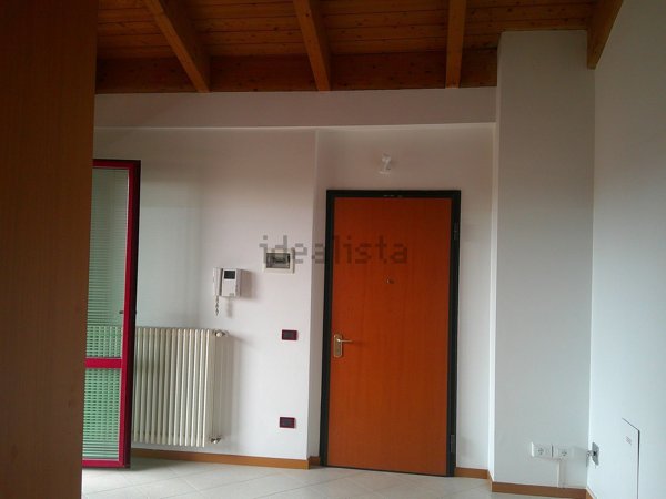 ufficio in affitto a Reggio nell'Emilia in zona Stranieri / Bazzarola