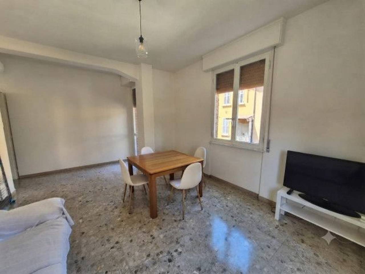 appartamento in affitto a Reggio nell'Emilia in zona Città Storica