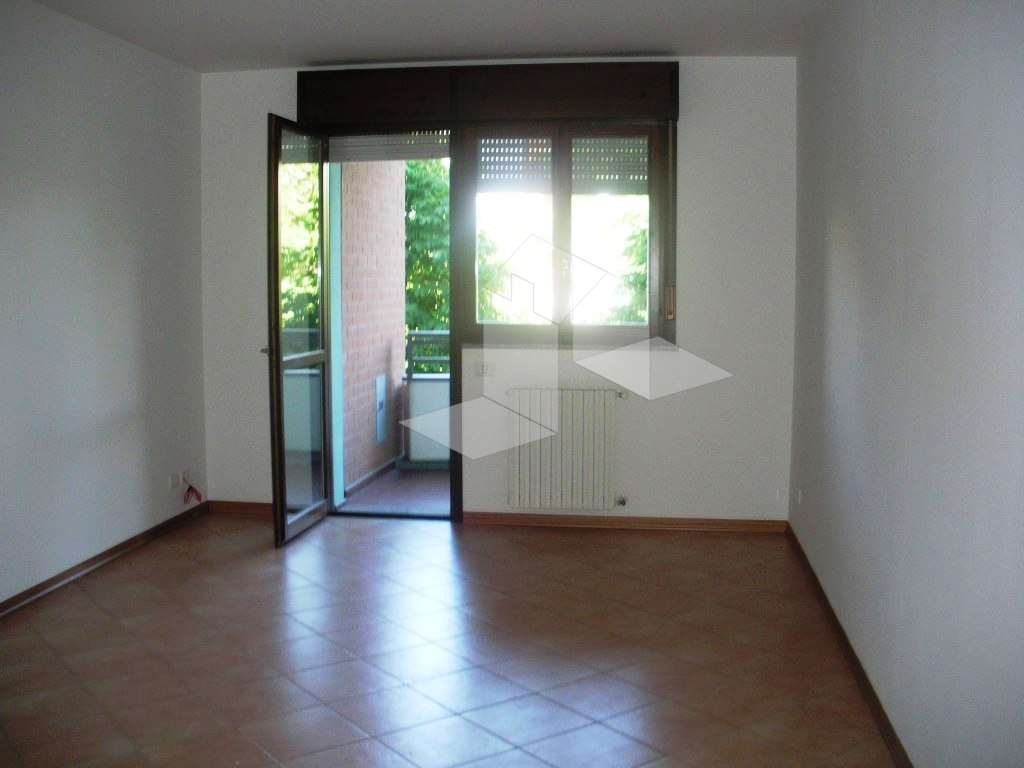 appartamento in affitto a Reggio nell'Emilia in zona Buco del Signore