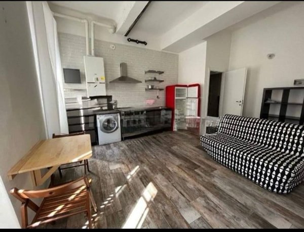 appartamento in affitto a Reggio nell'Emilia in zona Città Storica