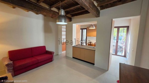 appartamento in affitto a Reggio nell'Emilia in zona Città Storica