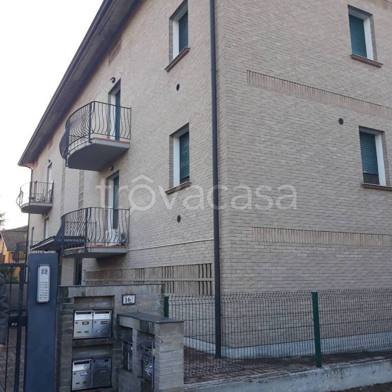 appartamento in affitto a Reggio nell'Emilia in zona Cella