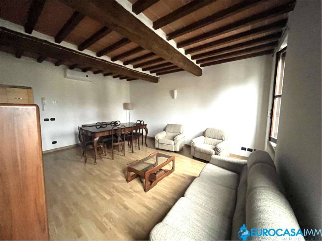 appartamento in affitto a Rolo