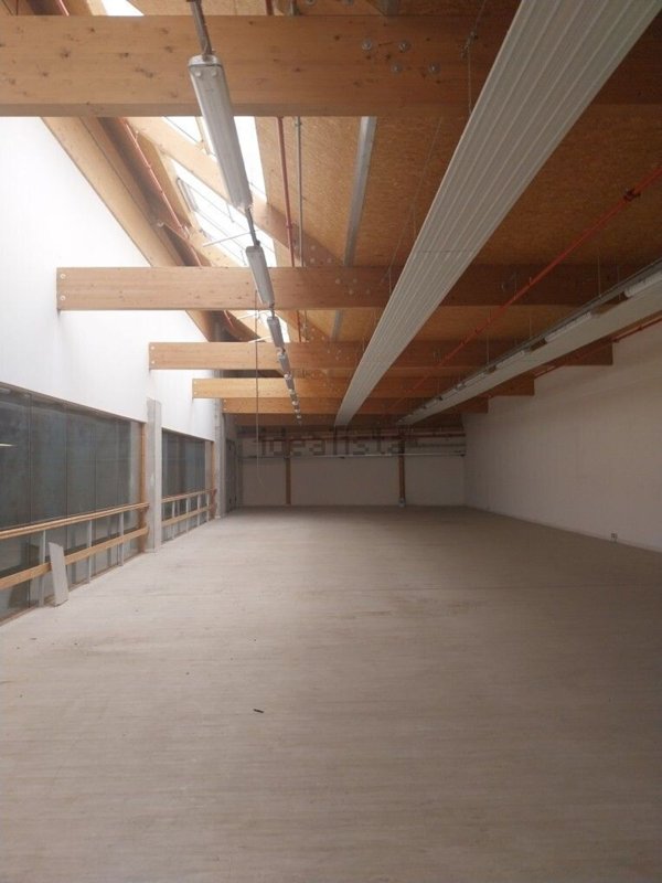 negozio in affitto a Rolo