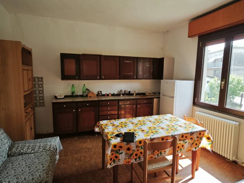 casa indipendente in affitto a Rolo