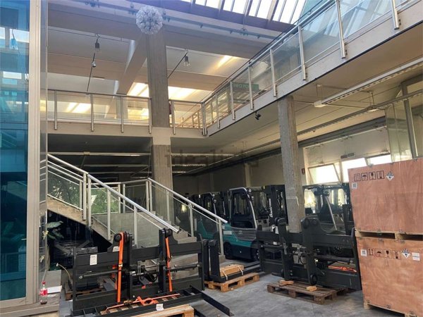 locale commerciale in affitto a Rolo