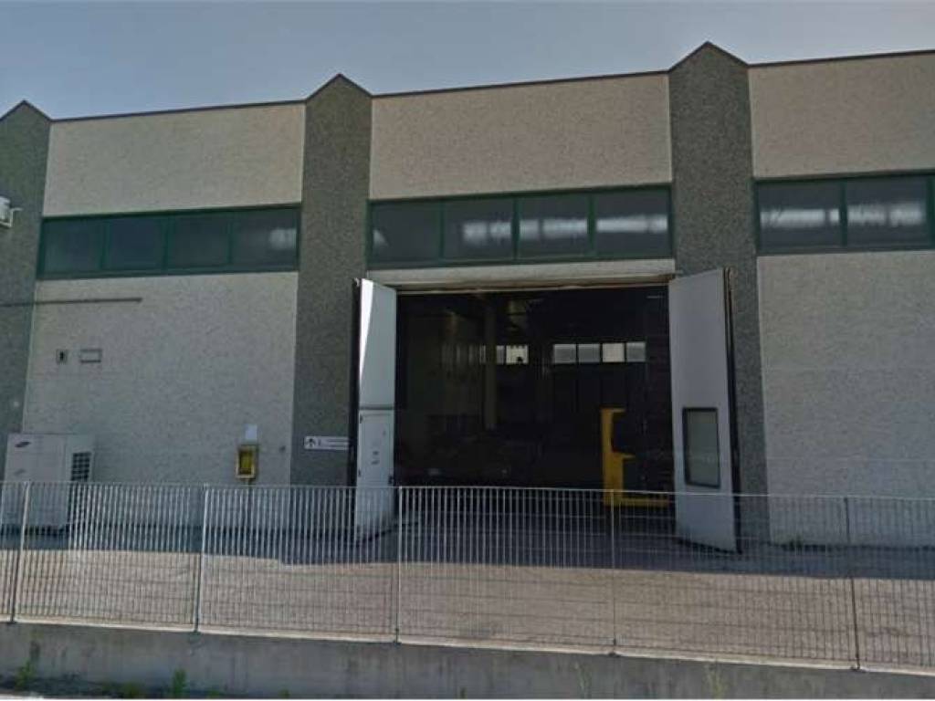 locale commerciale in affitto a Rubiera