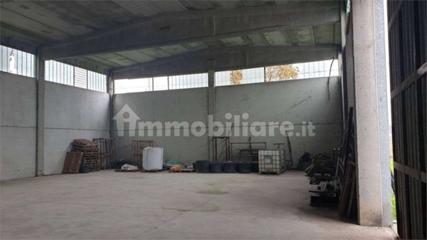 capannone in affitto a Rubiera