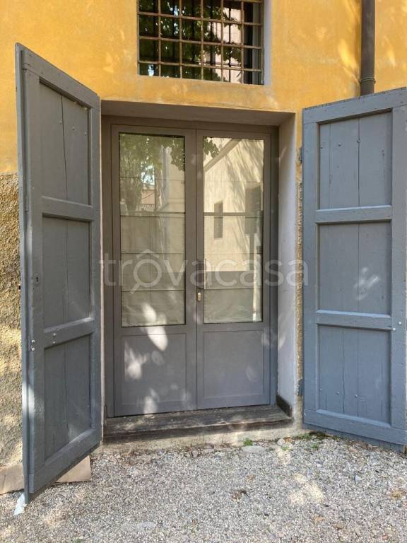 negozio in affitto a Rubiera